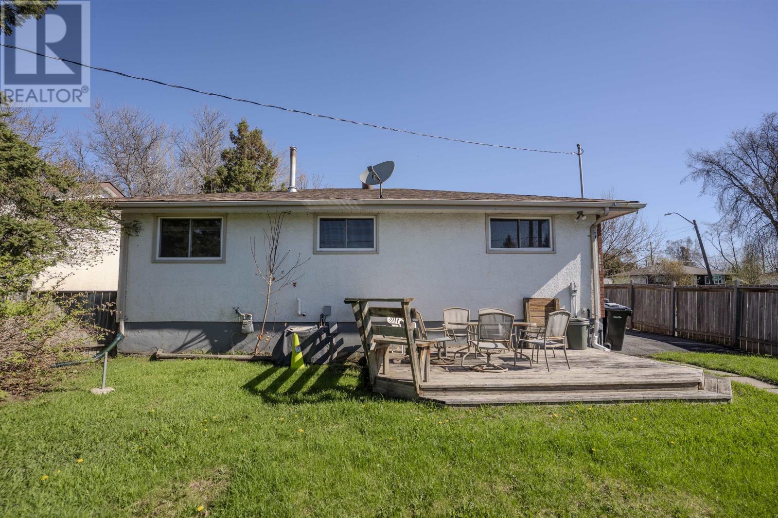 232 Kensington Dr, Thunder Bay, Ontario  P7C 2A8 - Photo 39 - TB2601228