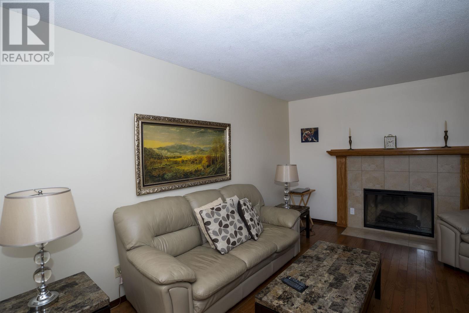 232 Kensington Dr, Thunder Bay, Ontario  P7C 2A8 - Photo 4 - TB2601228