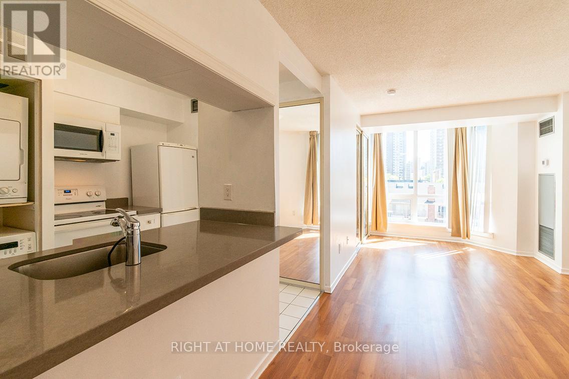 504 - 1055 Bay Street, Toronto, Ontario  M5S 3A3 - Photo 13 - C12956550
