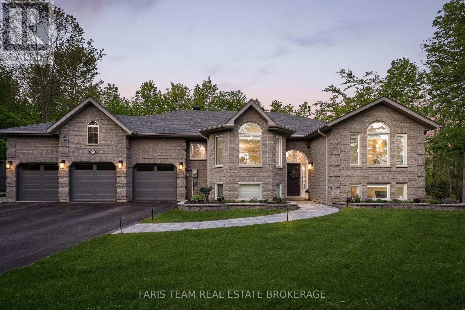 1 PINEVIEW DRIVE, Oro-Medonte, Ontario