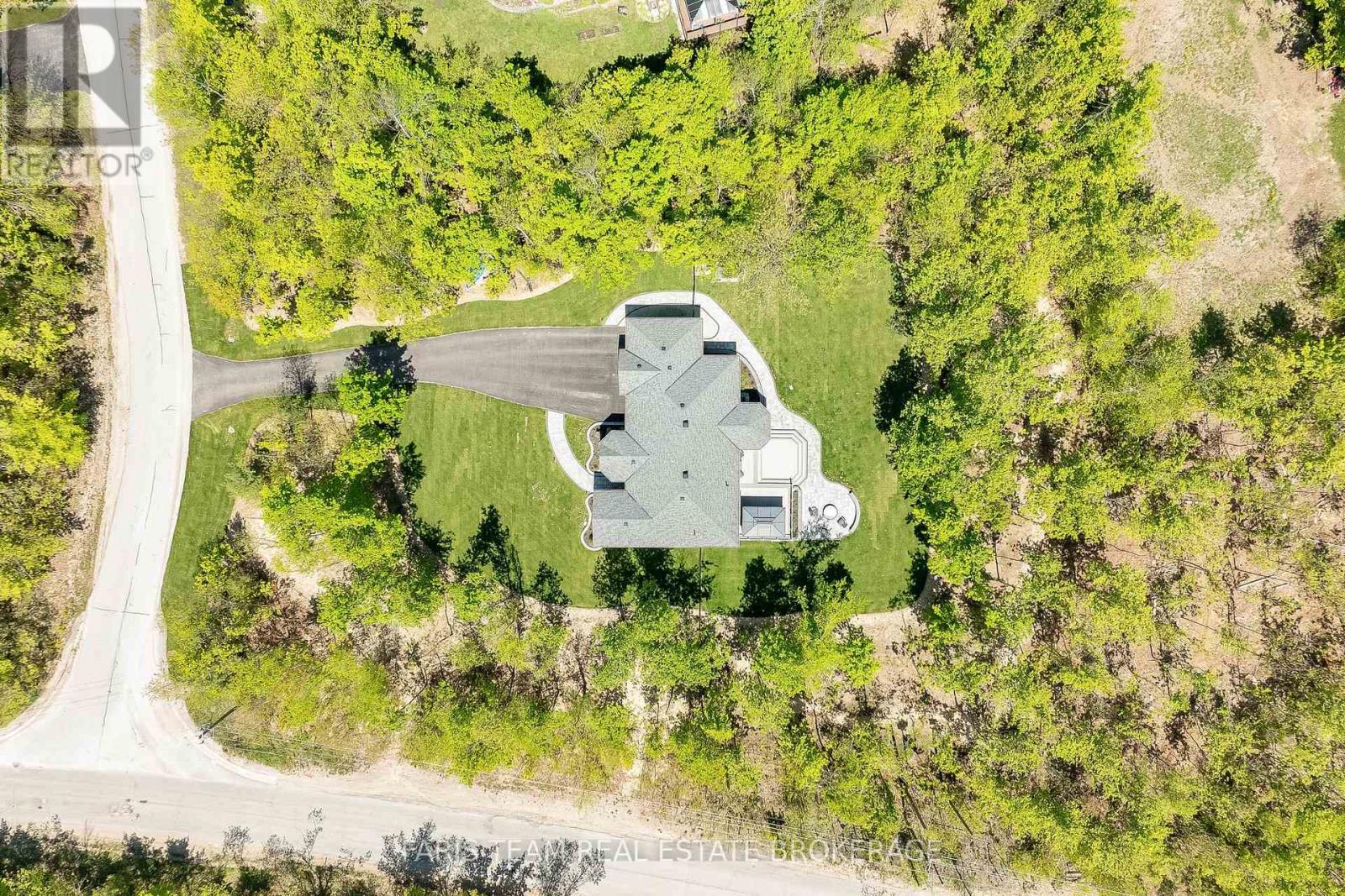 1 Pineview Drive, Oro-Medonte, Ontario  L0L 2L0 - Photo 44 - S12920064