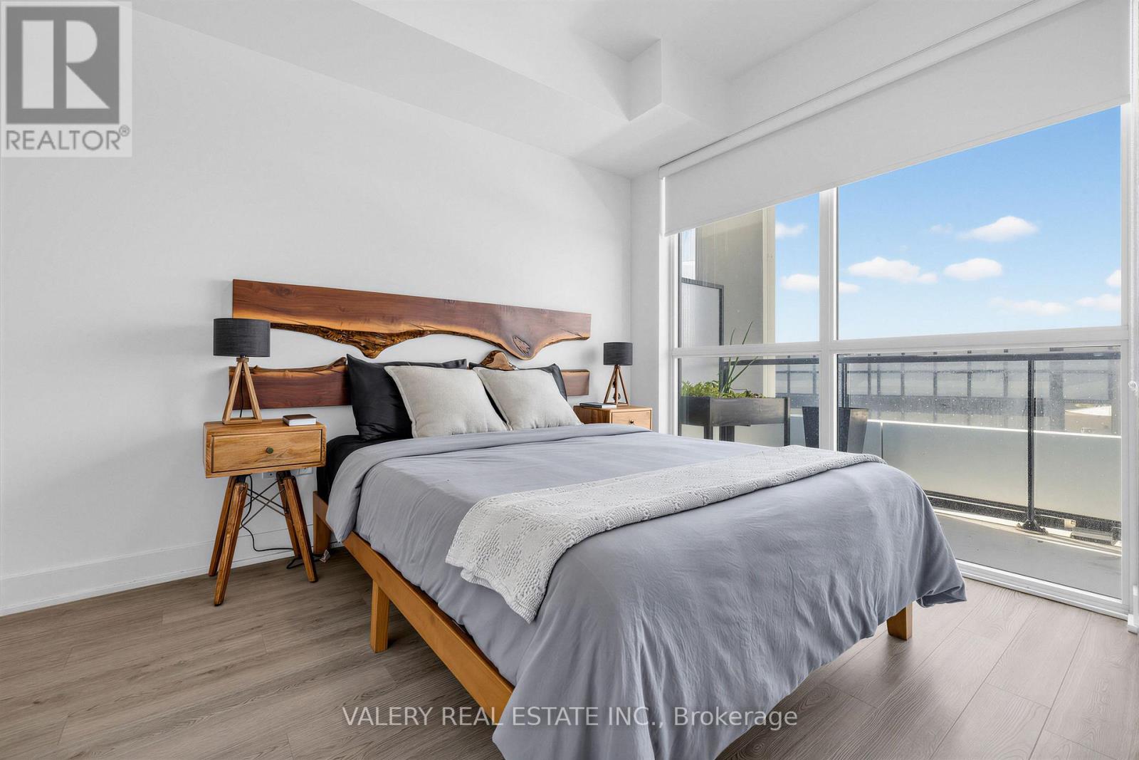 411 - 60 George Butchart Drive, Toronto, Ontario  M3K 0E1 - Photo 8 - W13199628
