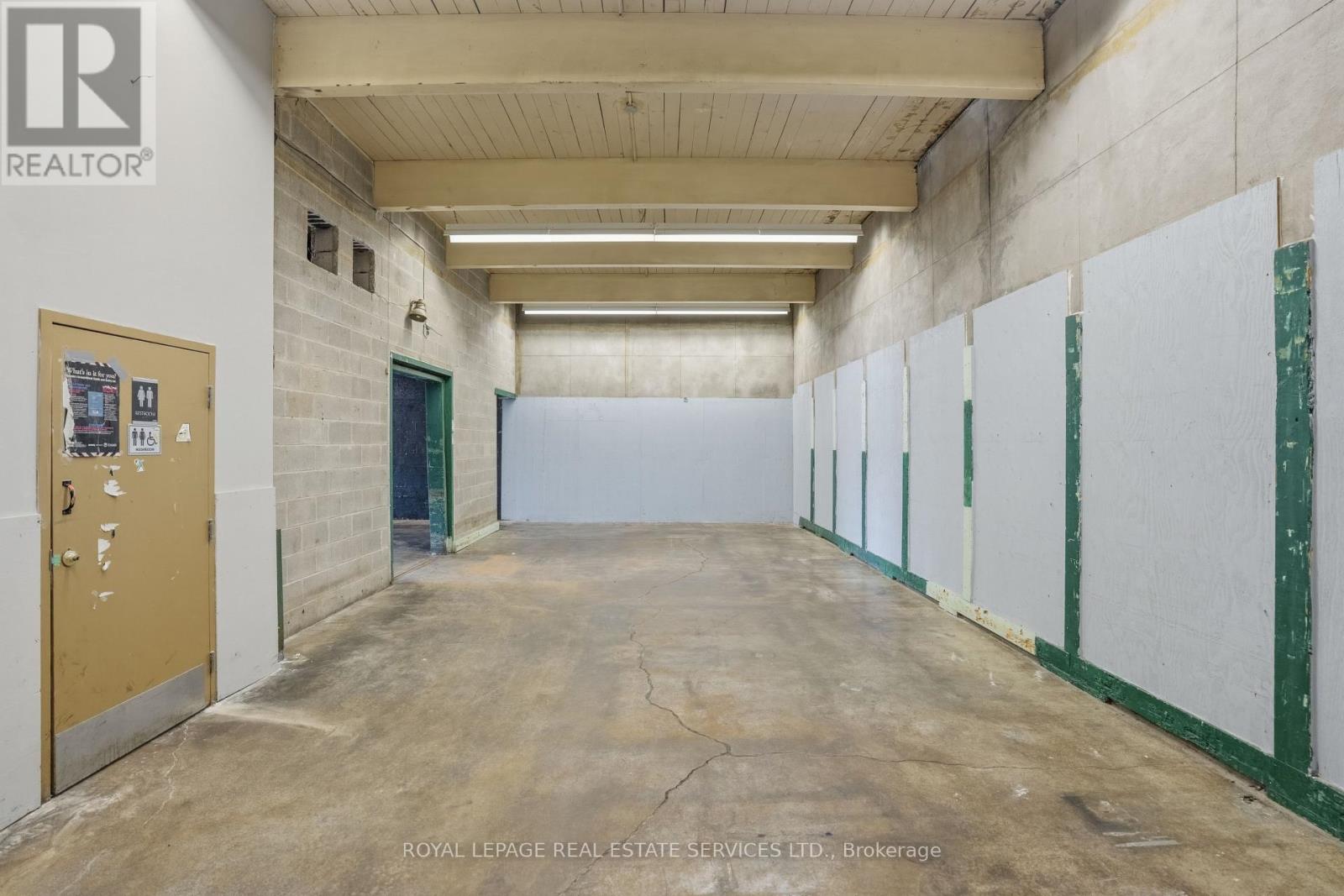 61 Queen Street N, Mississauga, Ontario  L5N 1A4 - Photo 28 - W13200232