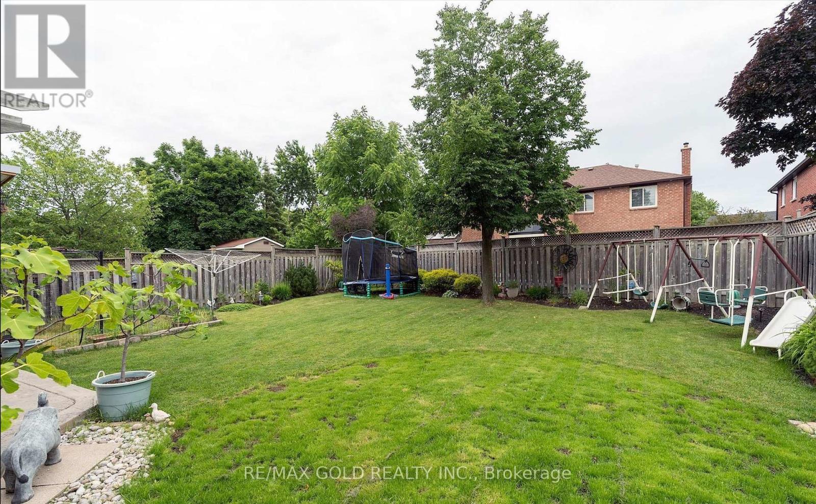 14 Shadywood Road, Brampton, Ontario  L6Z 4M6 - Photo 17 - W13200330