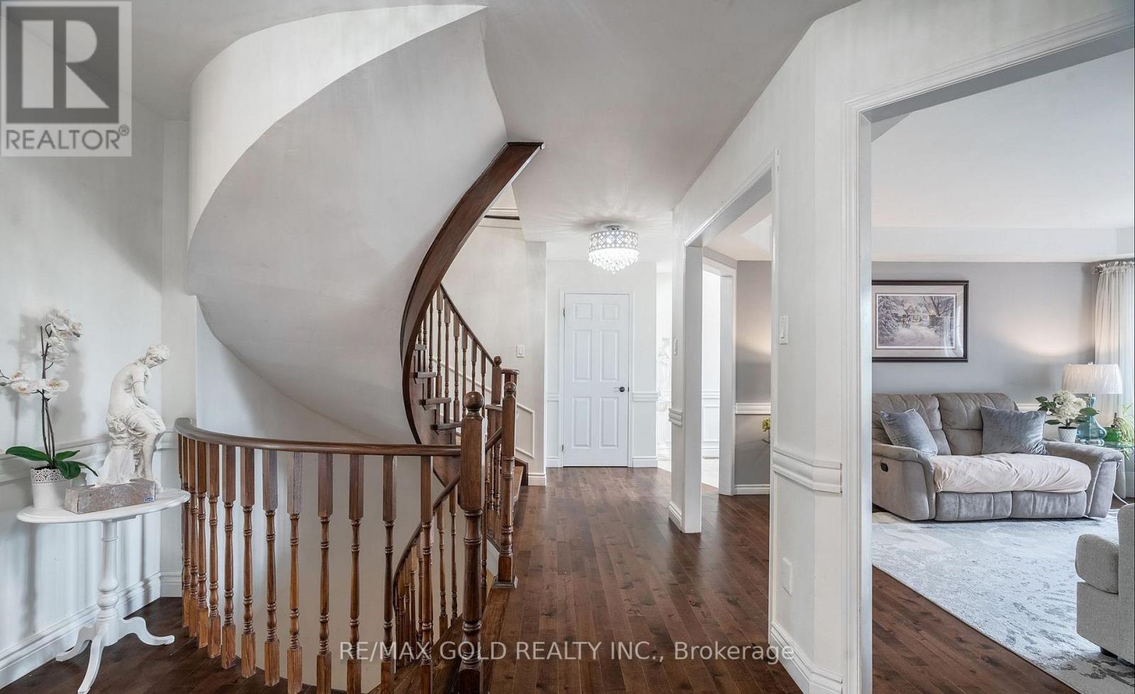 14 Shadywood Road, Brampton, Ontario  L6Z 4M6 - Photo 7 - W13200330