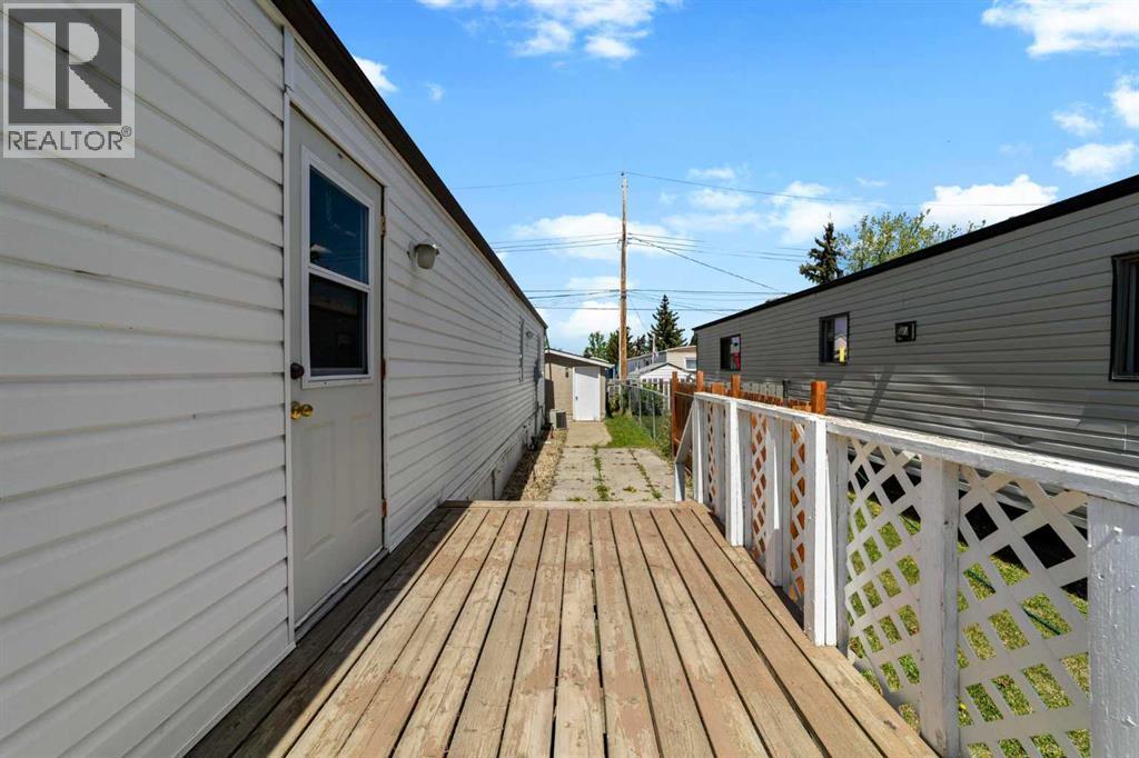 4804c 54 Avenue, Camrose, Alberta  T4V 3A4 - Photo 3 - A2314404