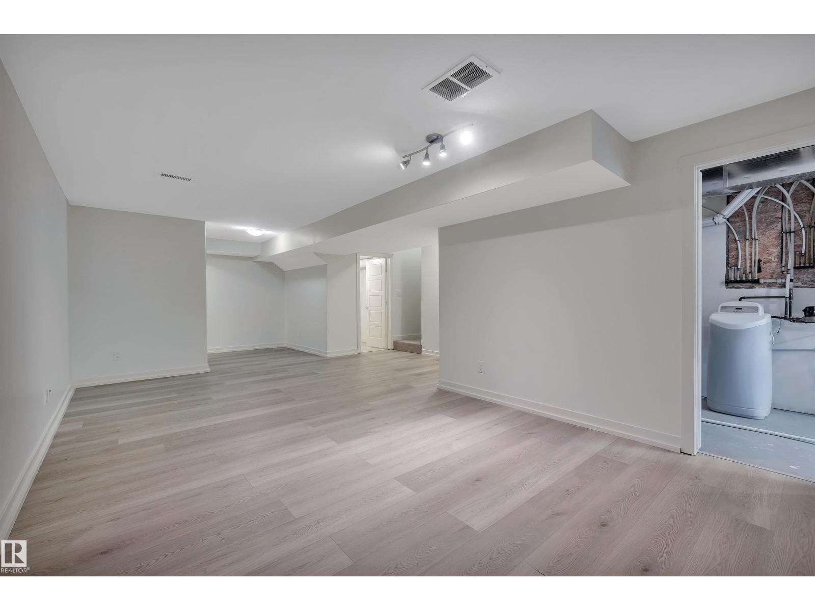 908 Valour Wy Nw, Edmonton, Alberta  T5E 6S1 - Photo 43 - E4490184