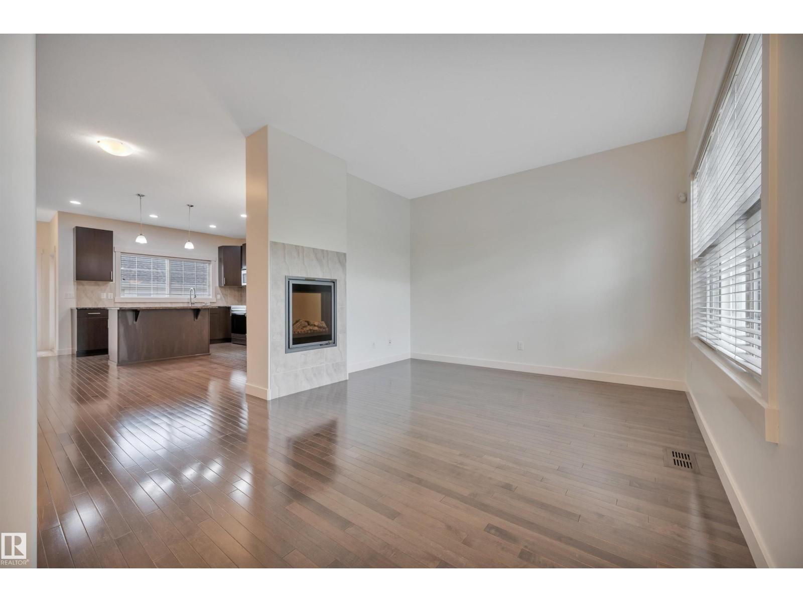 908 Valour Wy Nw, Edmonton, Alberta  T5E 6S1 - Photo 6 - E4490184