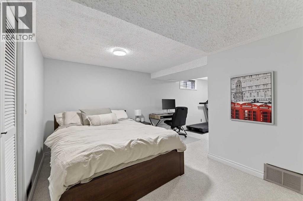 240 Canniff Place SW, Calgary, Alberta  T2W 2L8 - Photo 32 - A2313804
