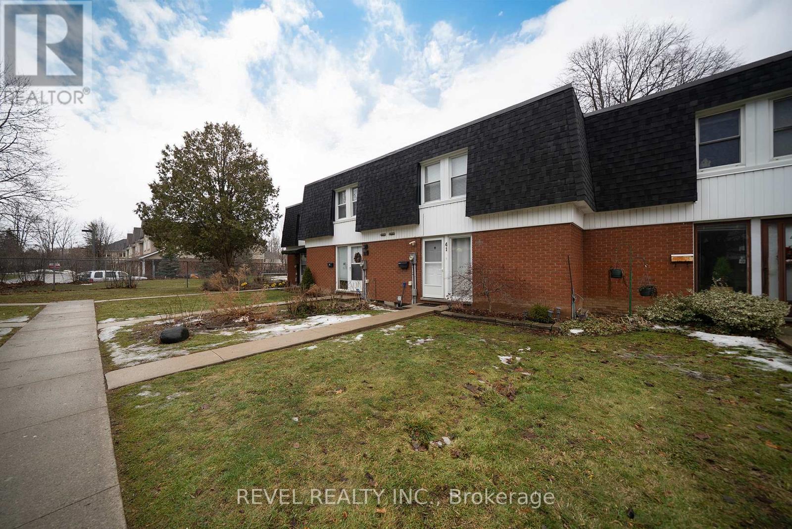 41 - 273 Elgin Street, Brantford, Ontario  N3S 5B2 - Photo 2 - X13199274