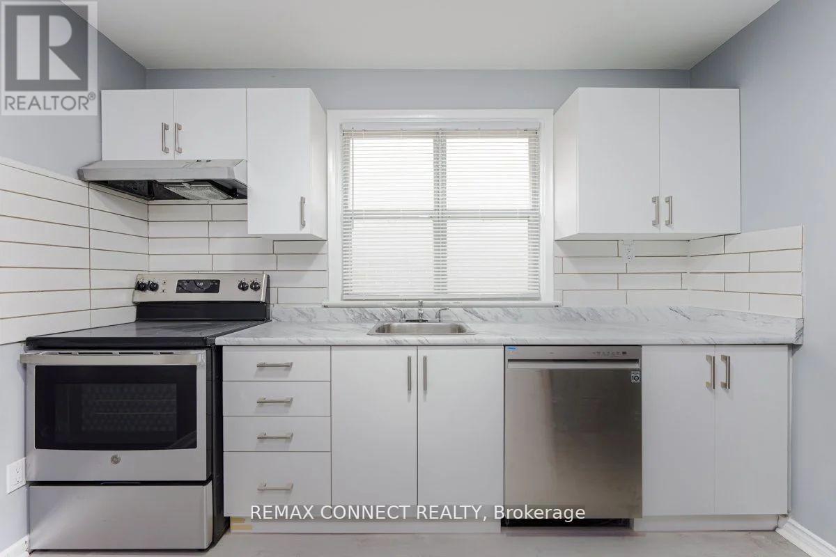 2nd - 50 Palmerston Avenue, Toronto, Ontario  M6J 2J1 - Photo 3 - C13150542