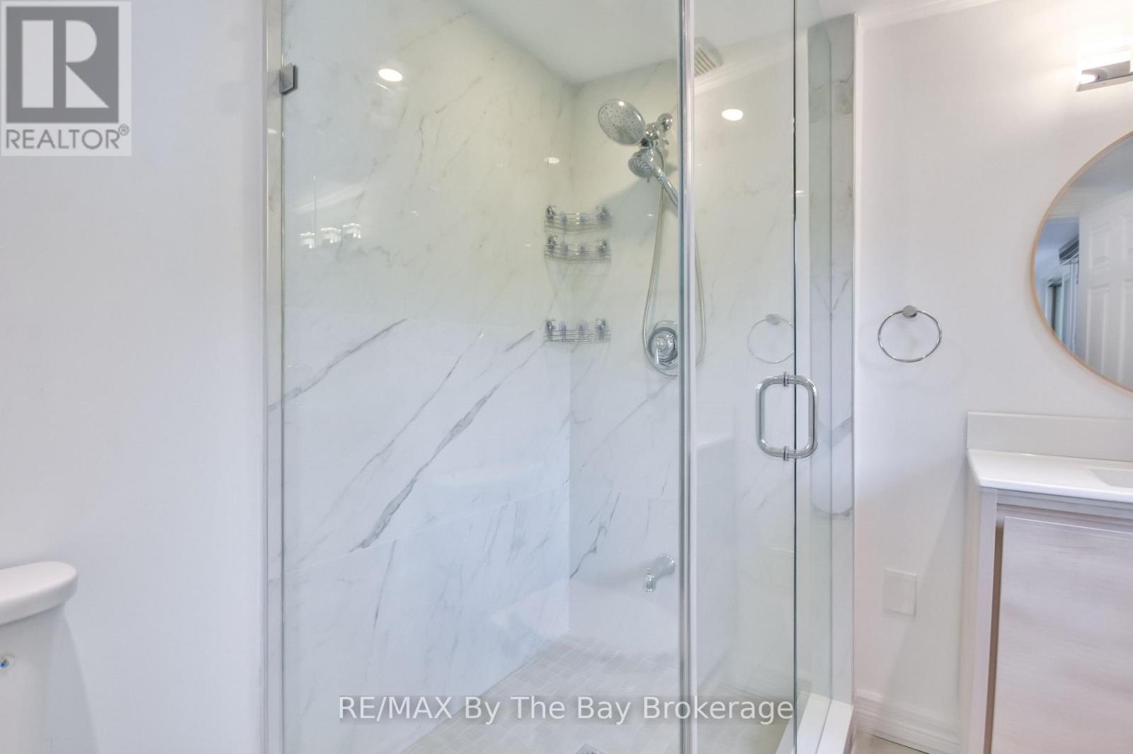 578 Oxbow Park Drive, Wasaga Beach, Ontario L9Z 2T8 - Photo 26 - S13201296