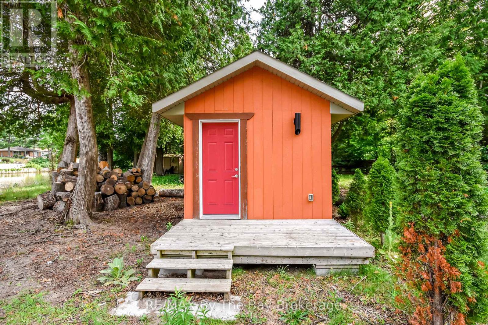 578 Oxbow Park Drive, Wasaga Beach, Ontario L9Z 2T8 - Photo 32 - S13201296