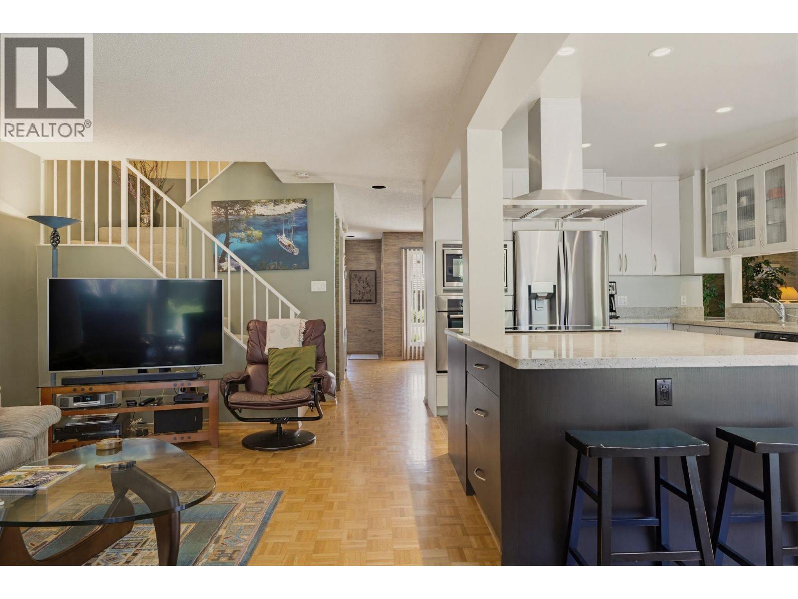 3675 Borham Crescent, Vancouver, British Columbia  V5S 3X2 - Photo 14 - R3128734