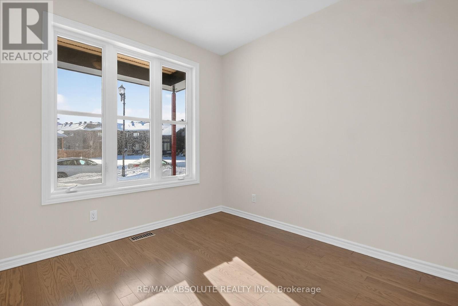 185 Seabert Drive, Arnprior, Ontario  K7S 0K4 - Photo 4 - X13165420