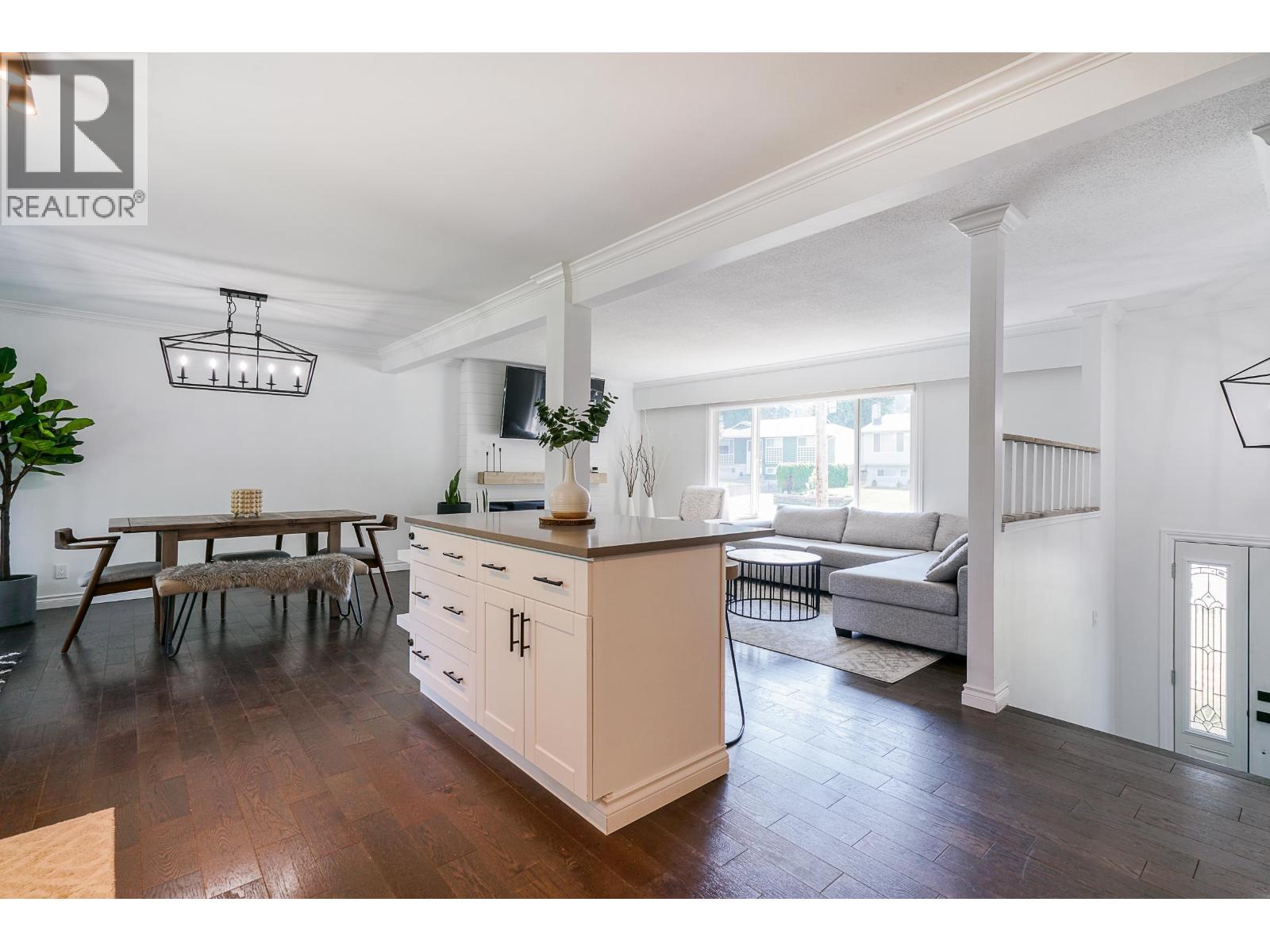 1461 Knappen Street, Port Coquitlam, British Columbia  V3C 2P7 - Photo 3 - R3128756