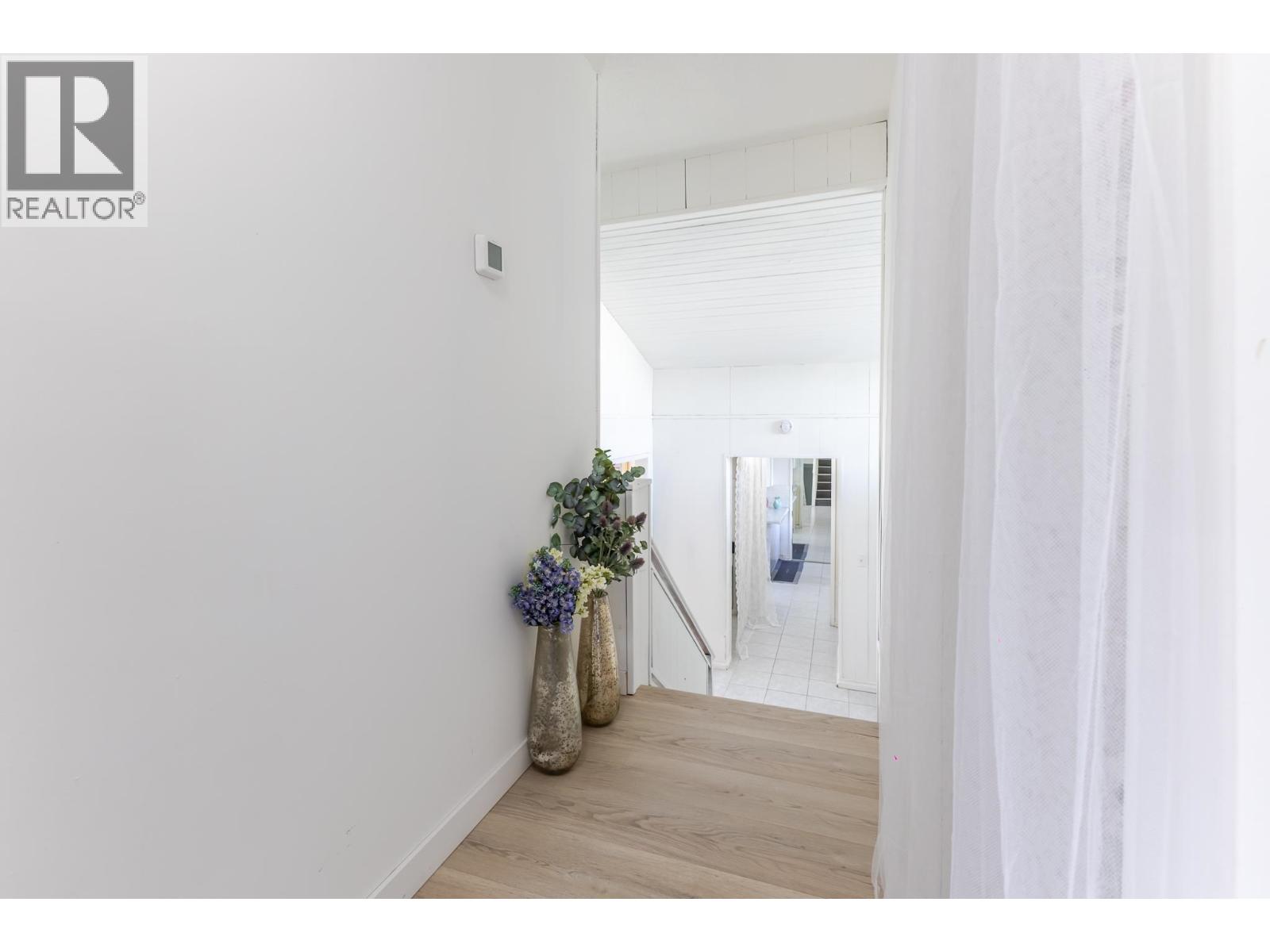 11480 Granville Avenue, Richmond, British Columbia  V6Y 1R6 - Photo 12 - R3128159