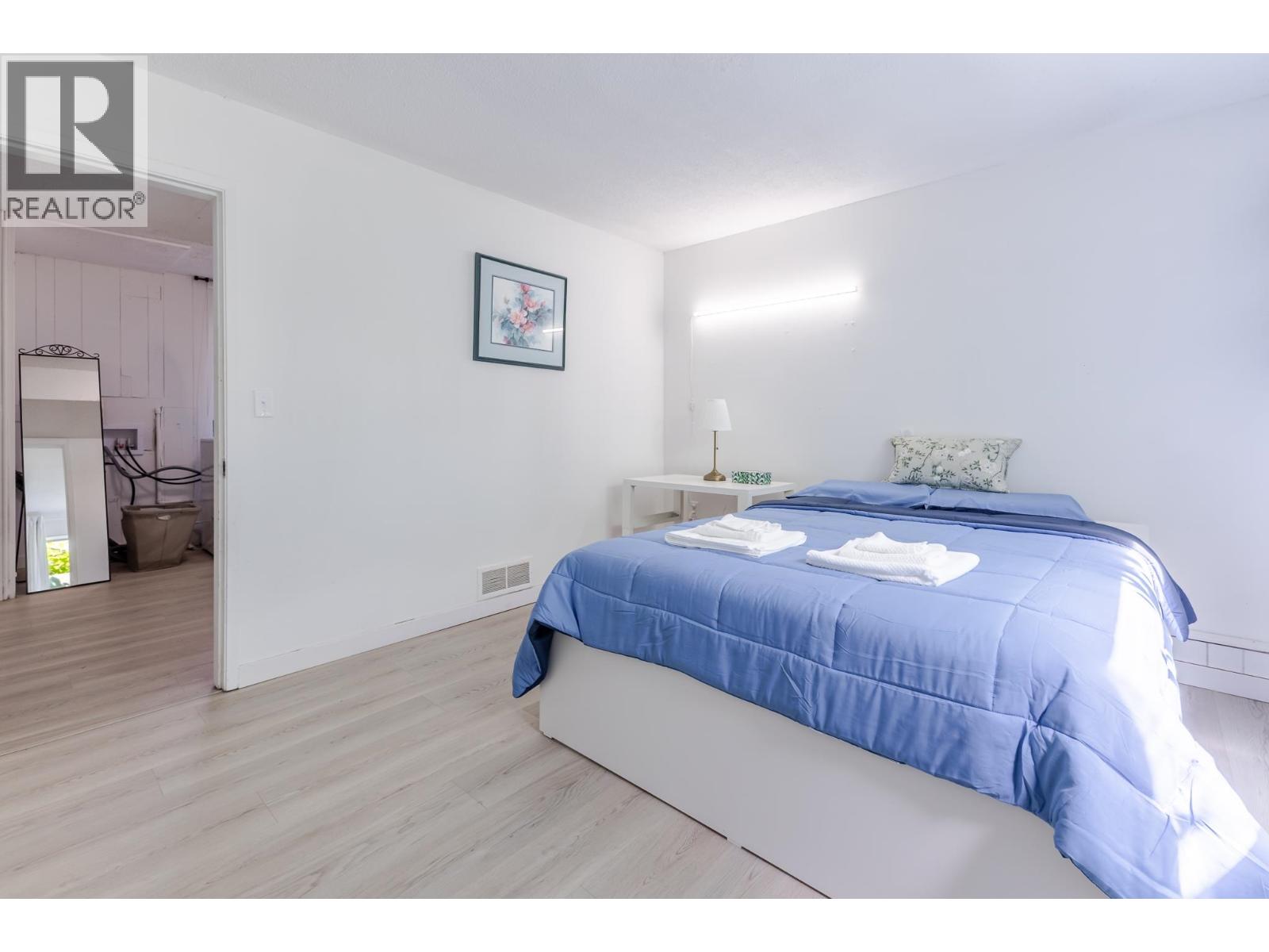 11480 Granville Avenue, Richmond, British Columbia  V6Y 1R6 - Photo 24 - R3128159