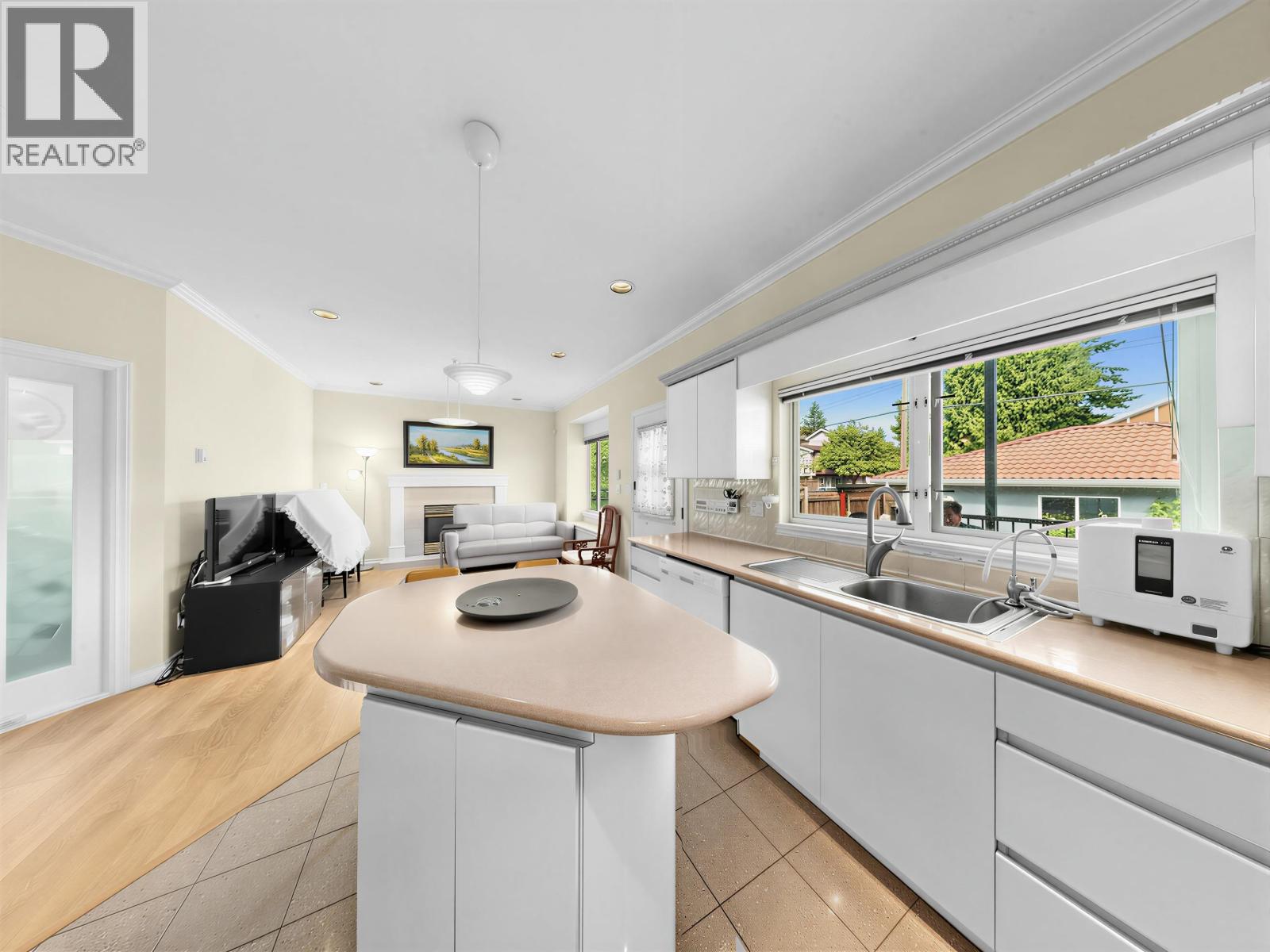 7806 Montcalm Street, Vancouver, British Columbia  V6P 4P3 - Photo 19 - R3127554