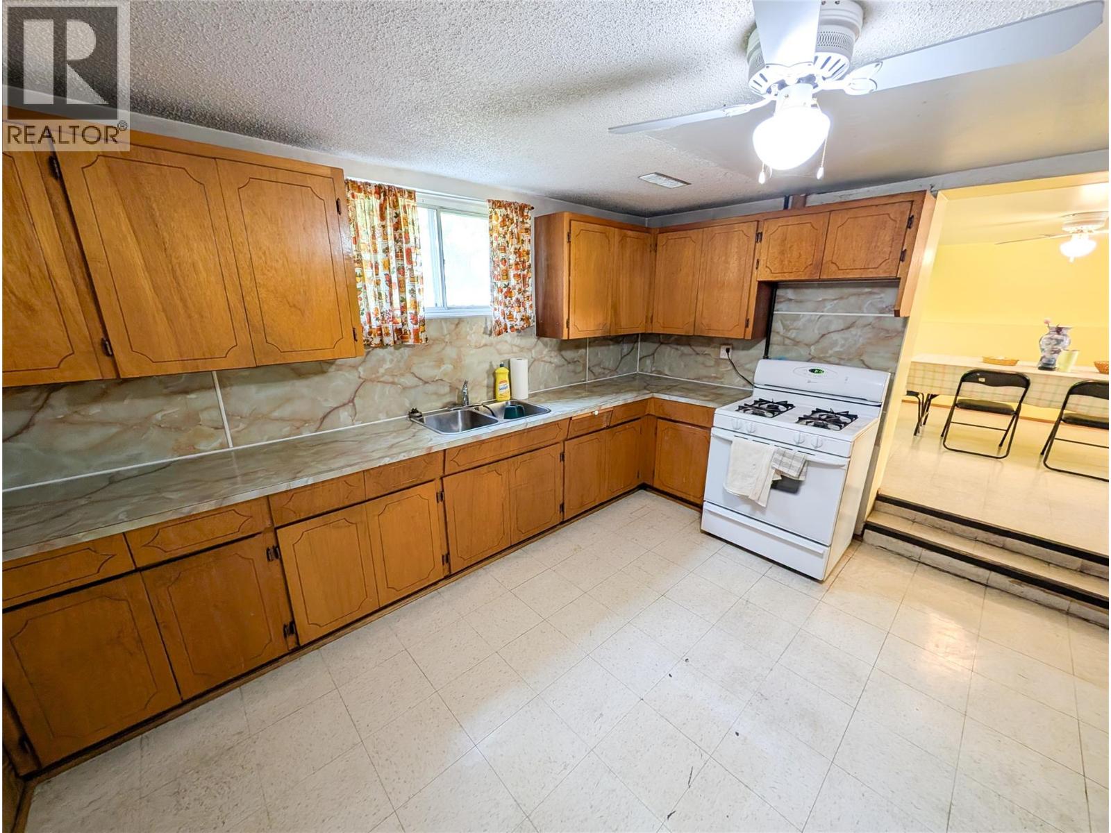 1449 Ord Road, Kamloops, British Columbia  V2B 7V2 - Photo 16 - 10389041