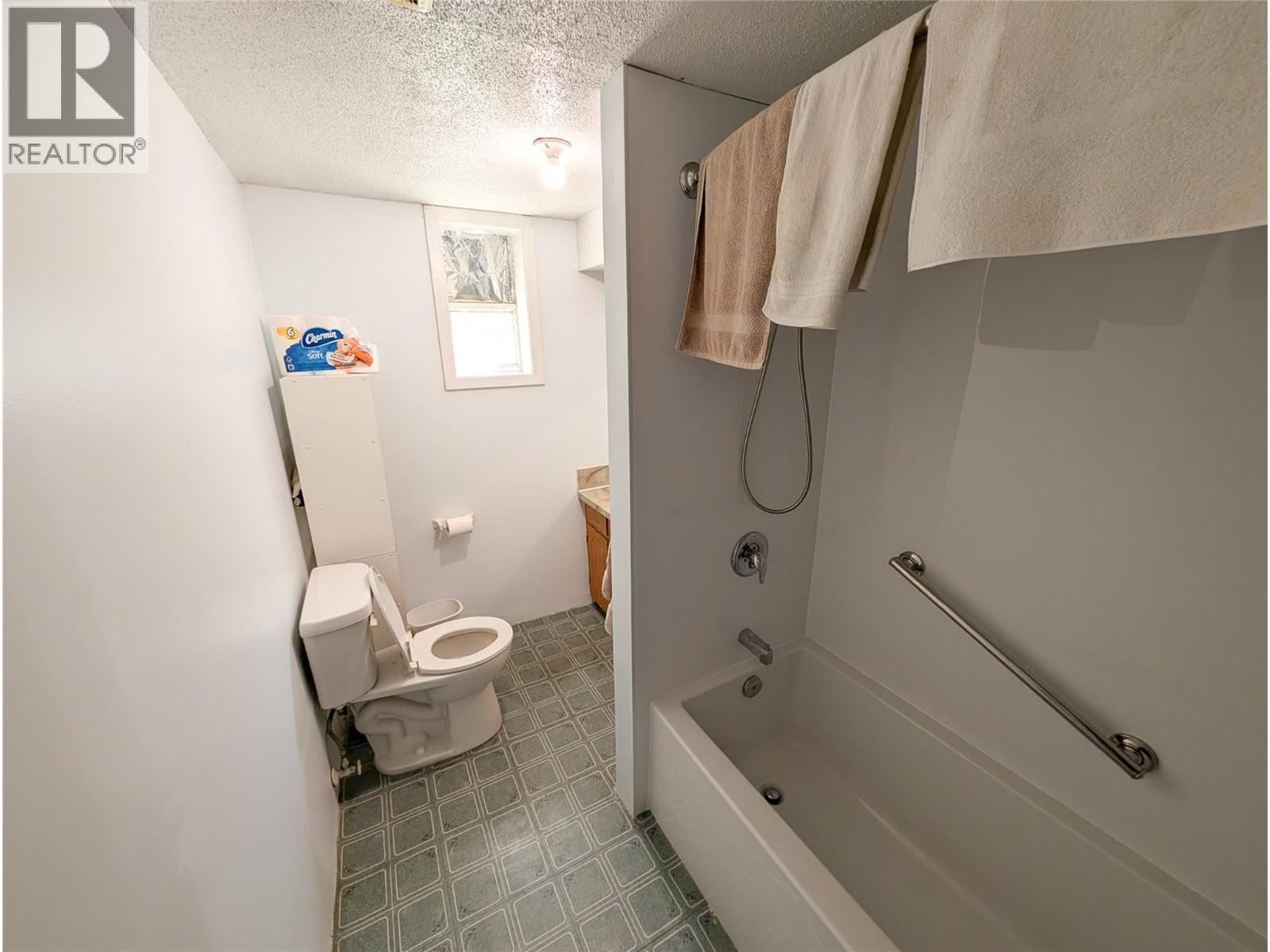 1449 Ord Road, Kamloops, British Columbia  V2B 7V2 - Photo 11 - 10389041