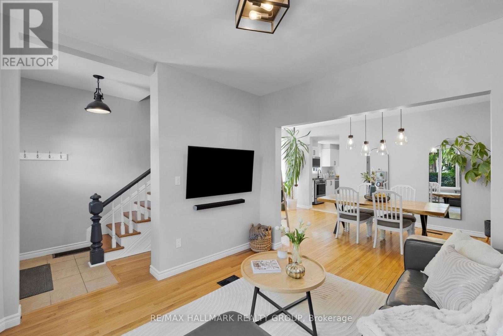 218 Carruthers Avenue, Ottawa, Ontario  K1Y 1N6 - Photo 4 - X13200884