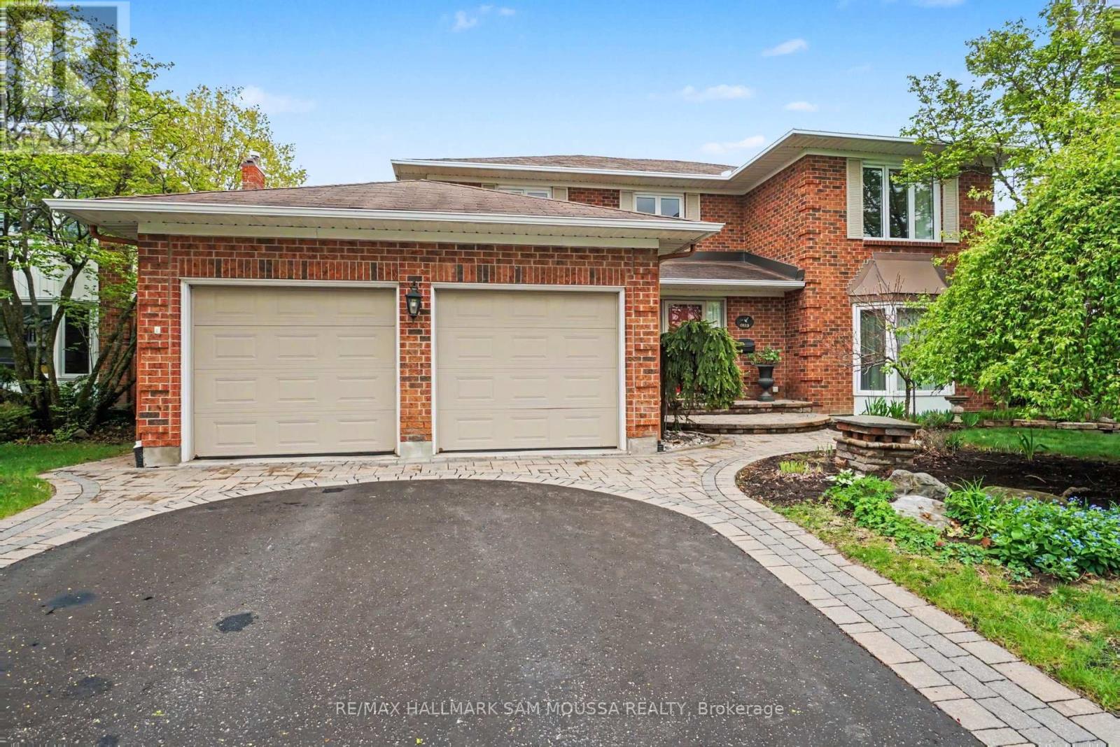 6115 VOYAGEUR DRIVE, Ottawa, Ontario