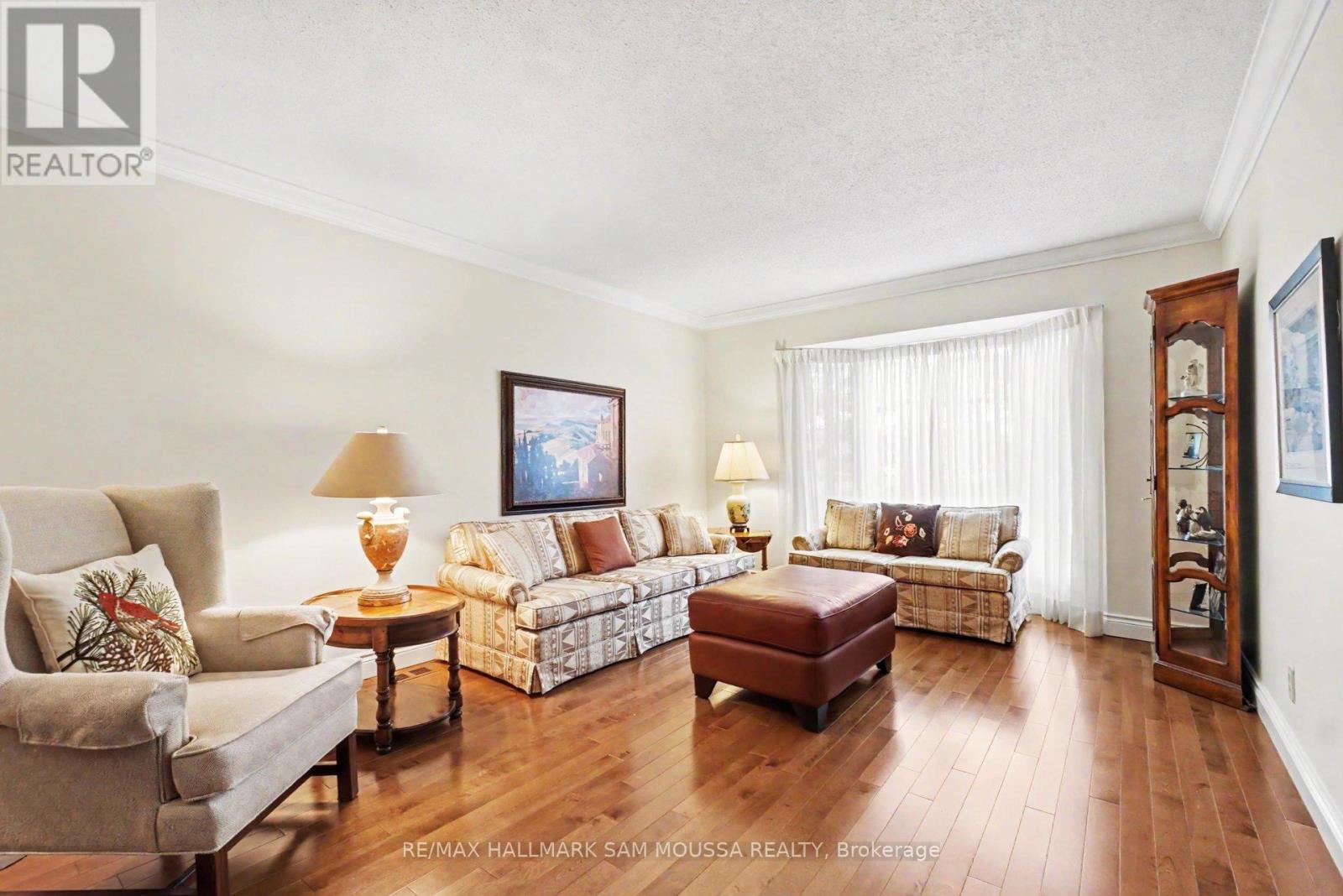 6115 Voyageur Drive, Ottawa, Ontario  K1C 2X5 - Photo 10 - X13200976