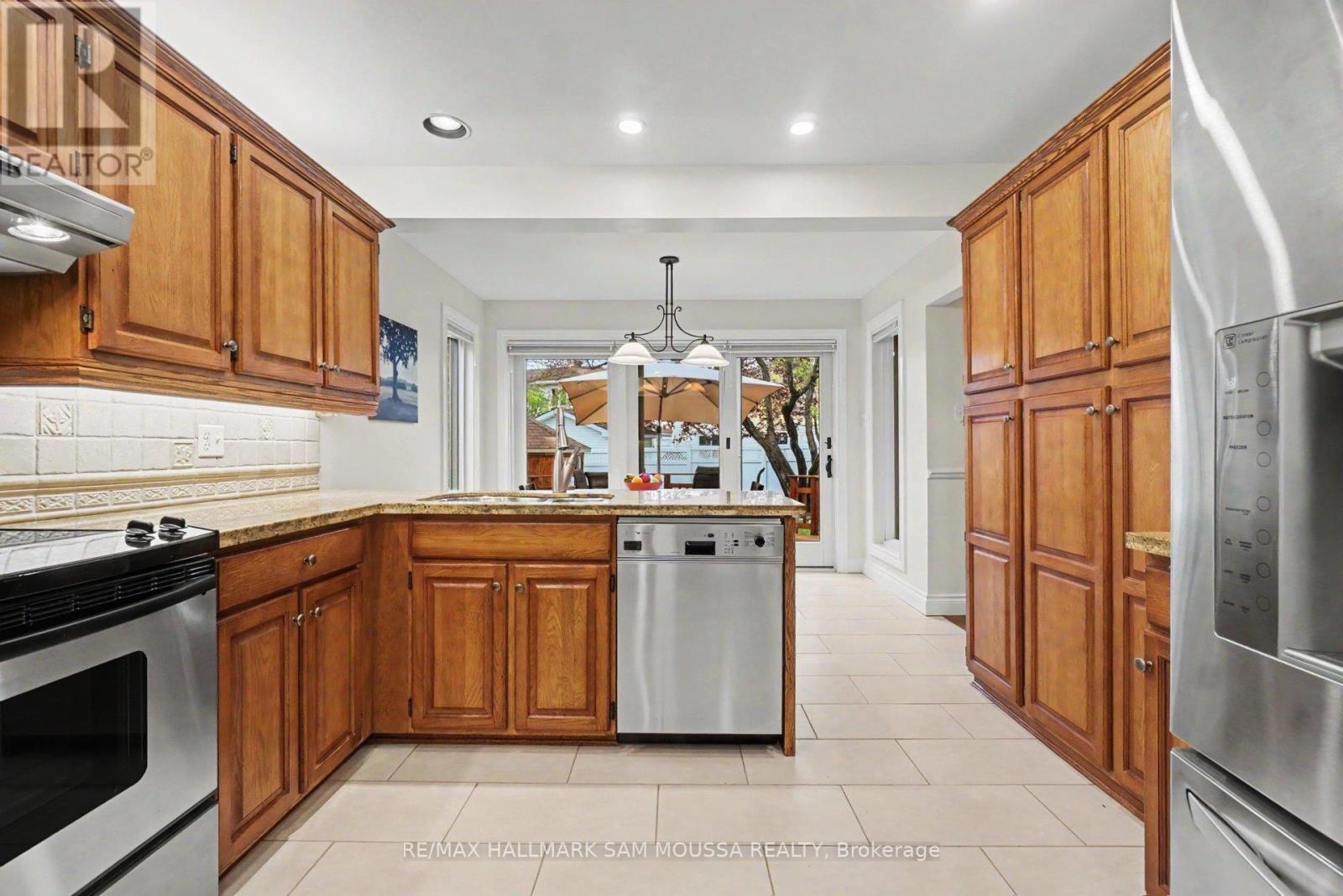 6115 Voyageur Drive, Ottawa, Ontario  K1C 2X5 - Photo 20 - X13200976