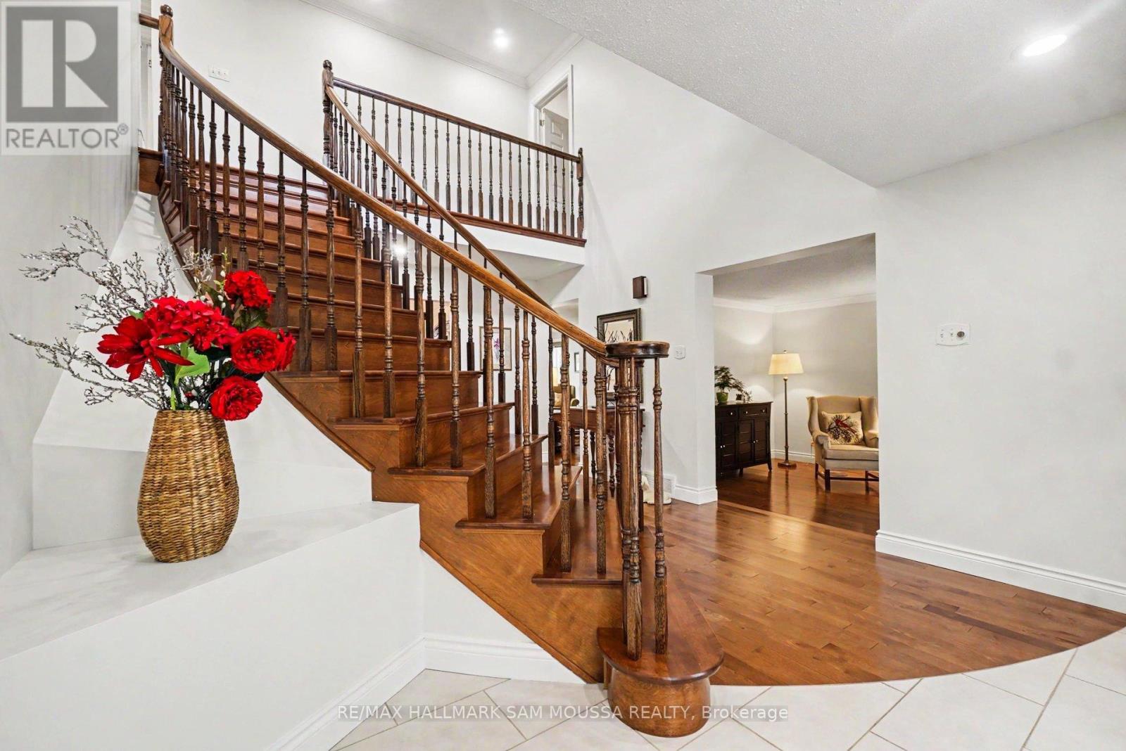 6115 Voyageur Drive, Ottawa, Ontario  K1C 2X5 - Photo 6 - X13200976