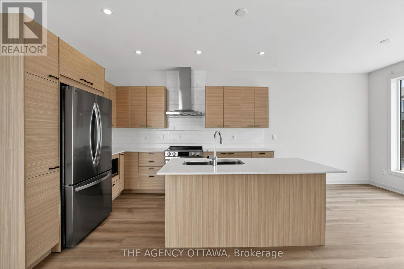 3061 Showcase Crescent, Ottawa, Ontario  K4M 0S1 - Photo 8 - X13201142
