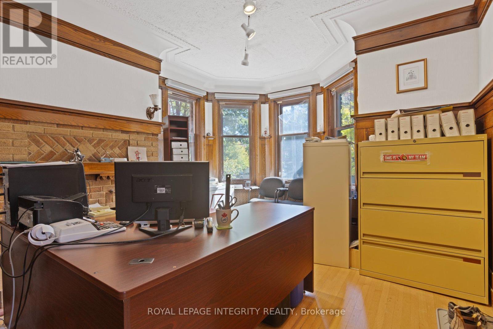 307 Gilmour Street, Ottawa, Ontario  K2P 0P7 - Photo 4 - X13201164