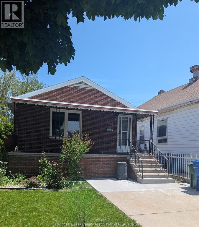 856 PILLETTE ROAD, windsor, Ontario