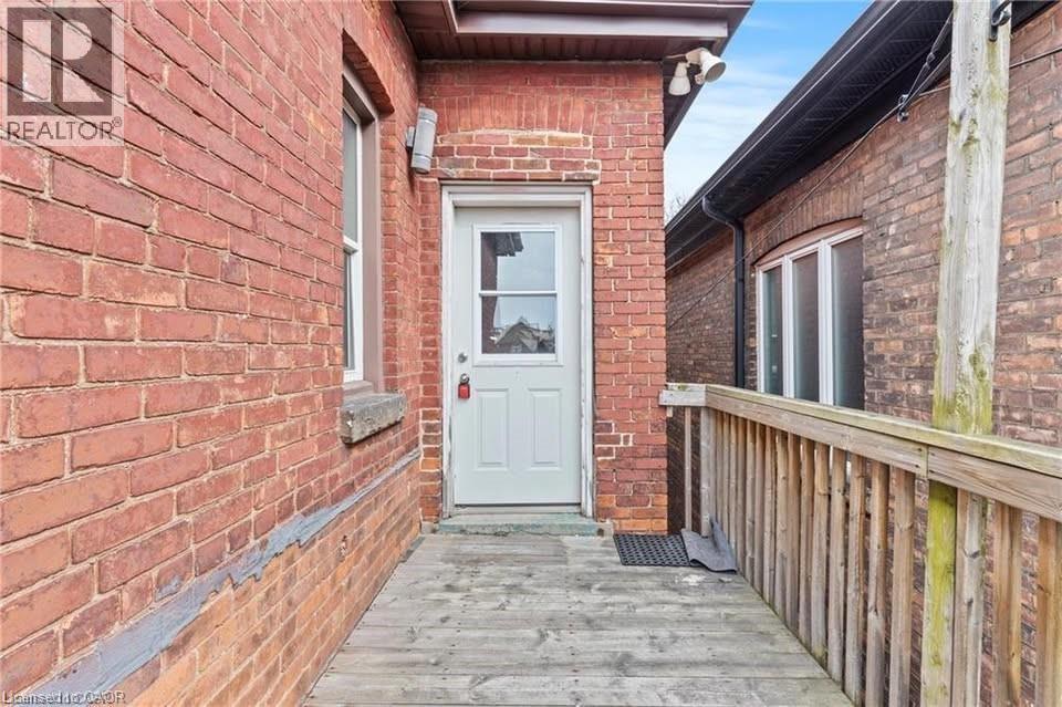 181 West Avenue N, Hamilton, Ontario  L9L 5C7 - Photo 2 - 40834201