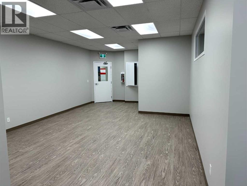 205 C, 10055 120 Avenue, Grande Prairie, Alberta  T8V 8H8 - Photo 6 - A2189432