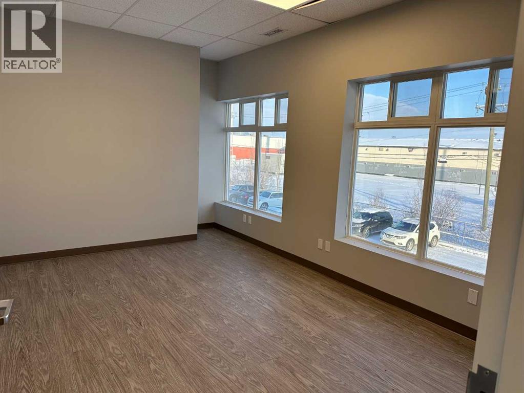 205 C, 10055 120 Avenue, Grande Prairie, Alberta  T8V 8H8 - Photo 10 - A2189432