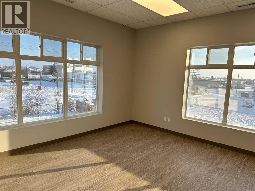 205 C, 10055 120 Avenue, Grande Prairie, Alberta  T8V 8H8 - Photo 18 - A2189432