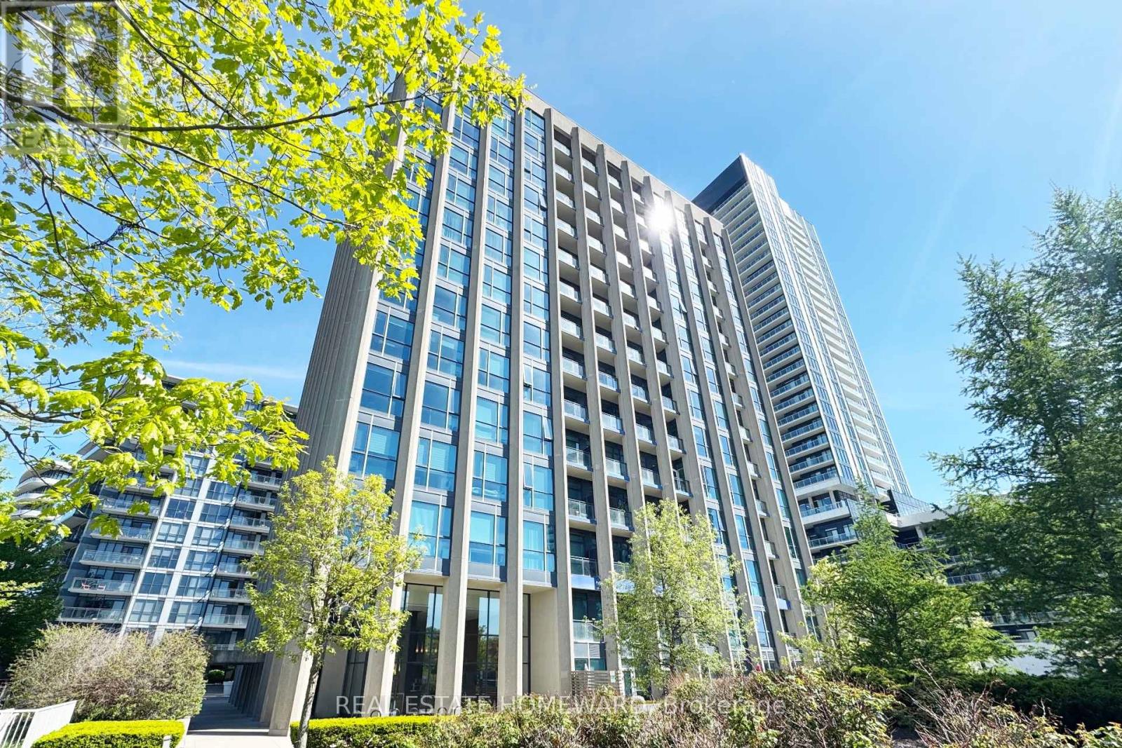 304 - 75 THE DONWAY W, Toronto, Ontario