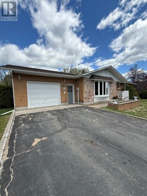 190 Government Road West, Massey, Ontario  P0P 1P0 - Photo 3 - 2127943