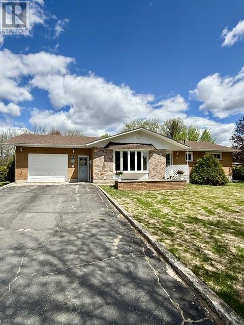 190 Government Road West, Massey, Ontario  P0P 1P0 - Photo 6 - 2127943