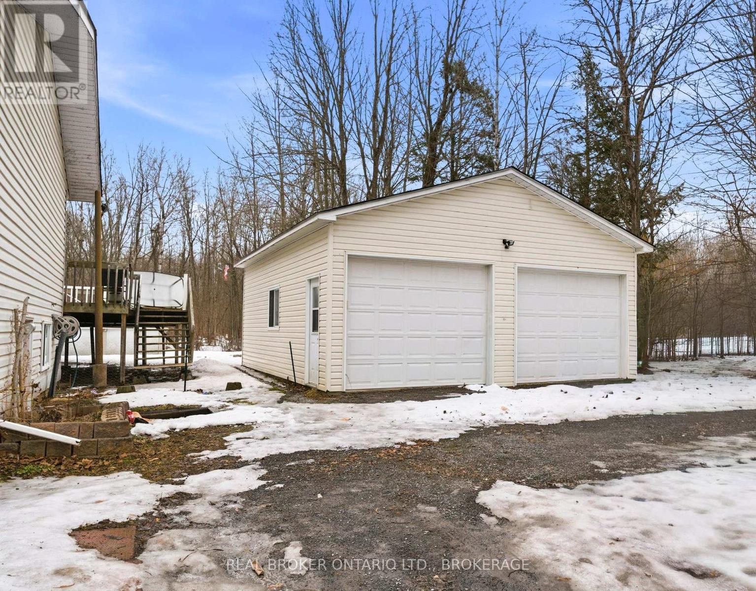 5127 Brunet Road, South Stormont, Ontario K0C 1R0 - Photo 23 - X12873444