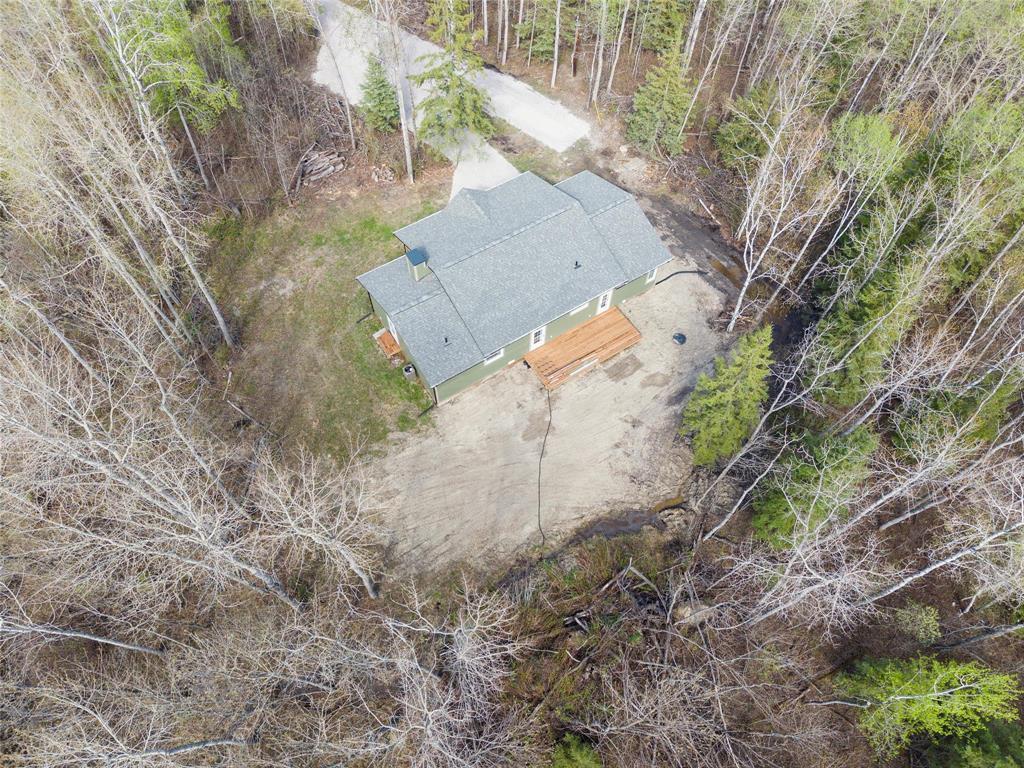 35 Merganser Drive, Lac Du Bonnet Rm, Manitoba  R0E 1A0 - Photo 2 - 202608467