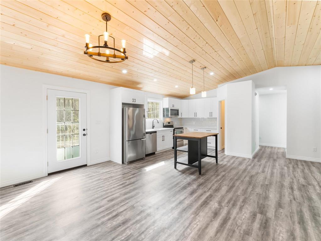 35 Merganser Drive, Lac Du Bonnet Rm, Manitoba  R0E 1A0 - Photo 7 - 202608467
