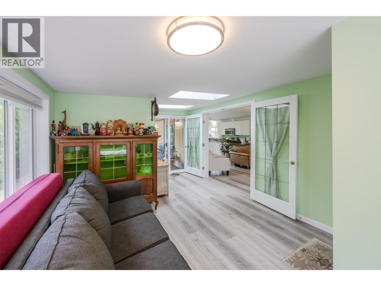8487 97 Highway Unit# 77, Oliver, British Columbia  V0H 1T2 - Photo 2 - 10388707