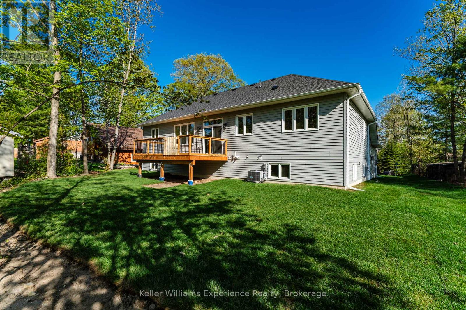 62 Rue Vanier, Tiny, Ontario  L9M 0J2 - Photo 24 - S12975610
