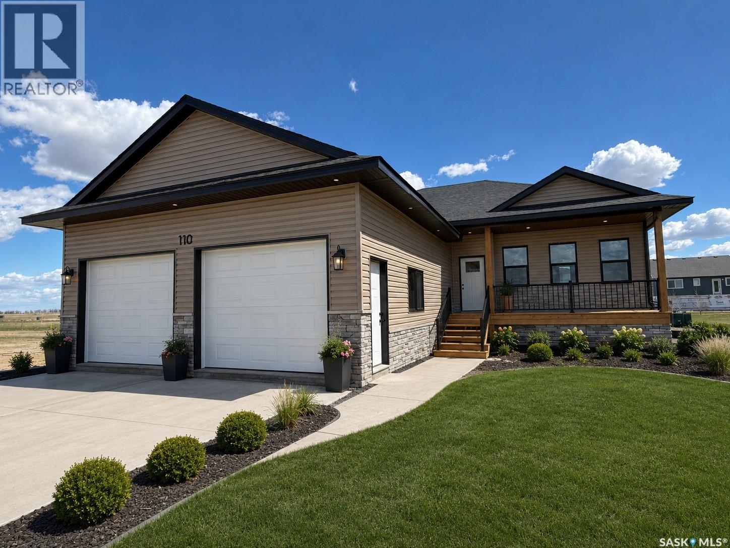 110 Lakewood Drive, Humboldt, Saskatchewan  S0K 2A0 - Photo 2 - SK037324
