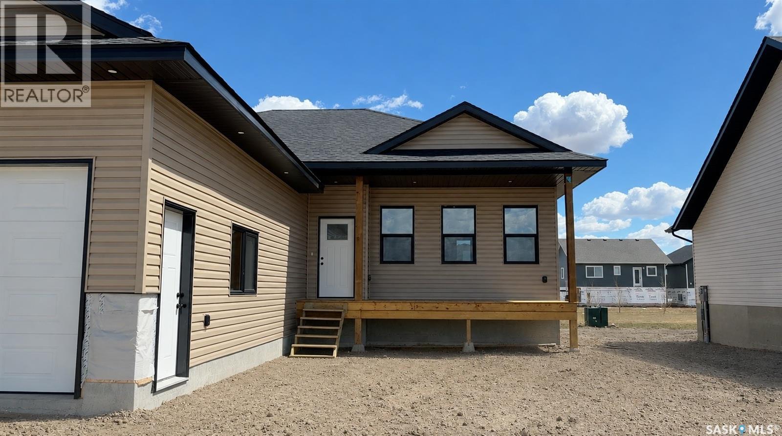 110 Lakewood Drive, Humboldt, Saskatchewan  S0K 2A0 - Photo 3 - SK037324