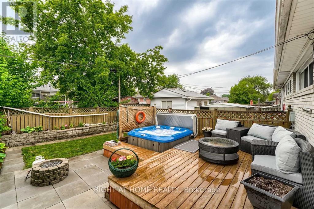 306 Rosedale Drive, Whitby, Ontario  L1N 1Z3 - Photo 13 - E13200666