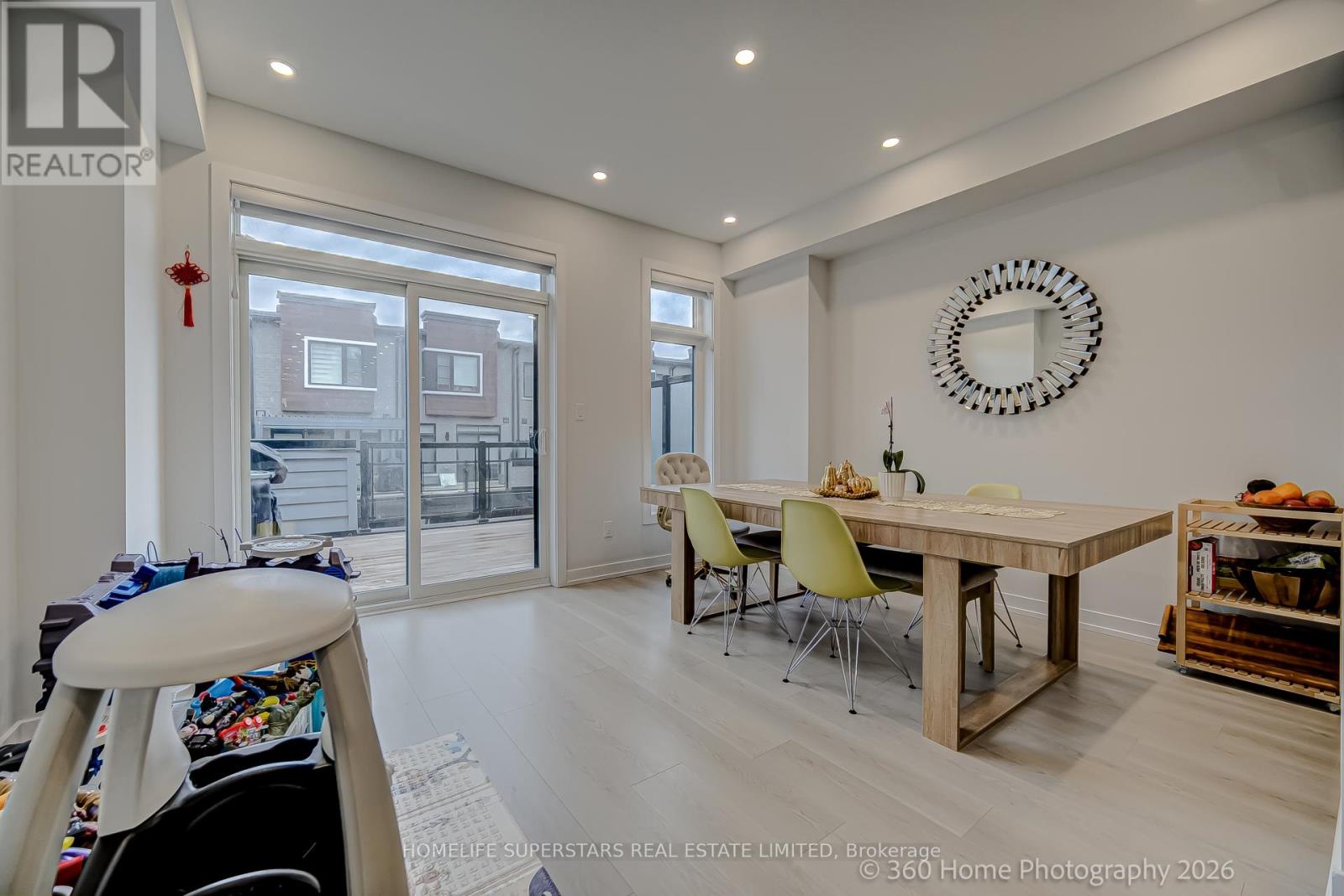 40 Akil Thomas Gardens, Toronto, Ontario  M1P 0G3 - Photo 15 - E13200898