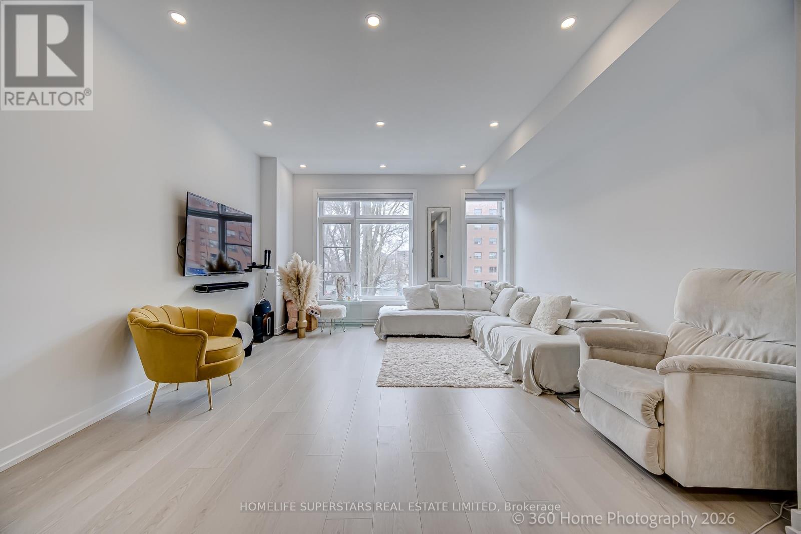 40 Akil Thomas Gardens, Toronto, Ontario  M1P 0G3 - Photo 23 - E13200898
